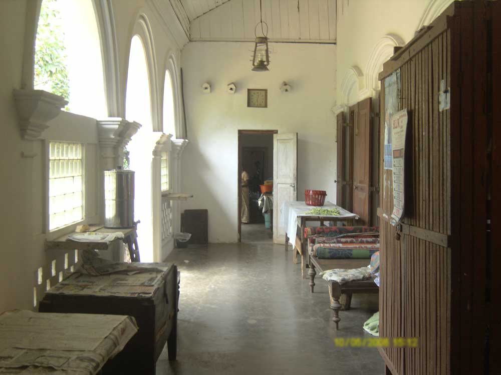 මහවලතැන්න වලව්ව